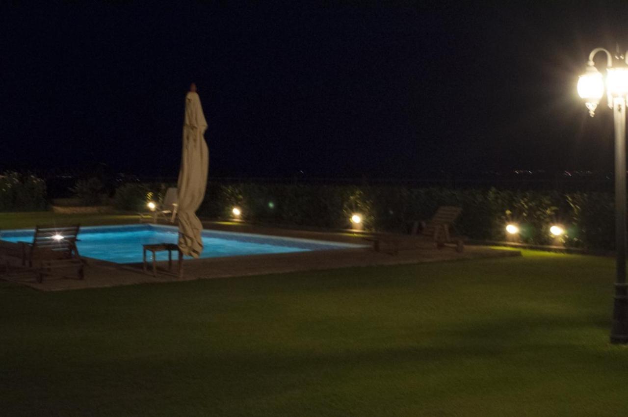 Villa Anna นาฟปาคตอส ภายนอก รูปภาพ