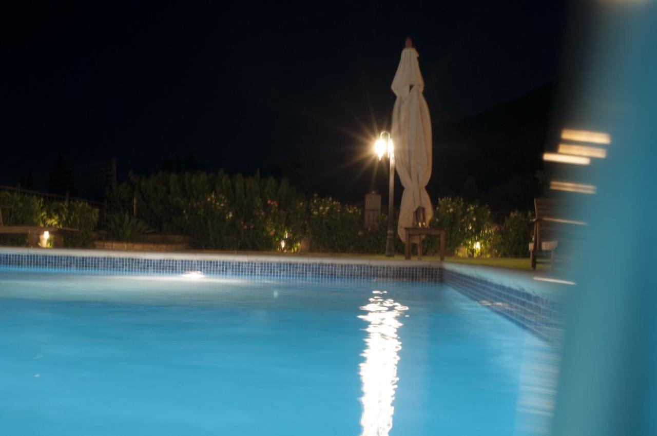 Villa Anna นาฟปาคตอส ภายนอก รูปภาพ